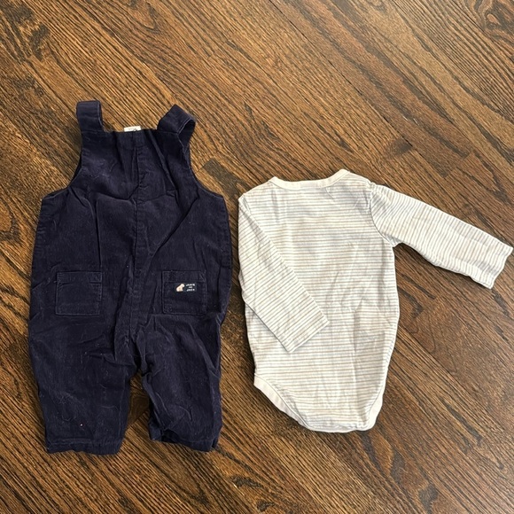 Janie and Jack blue corduroy overalls and onesie 0-3 months - Picture 4 of 4